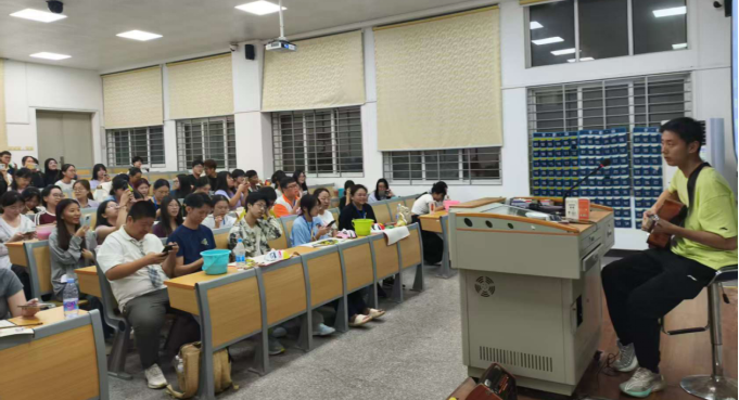 绘国粹脸谱，传东方文脉｜中马学子共研传统文化
