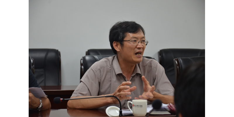 教师代表发言