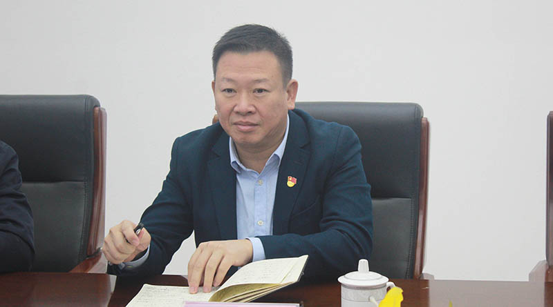 鲤城区黄辉灿区长带队到我院调研